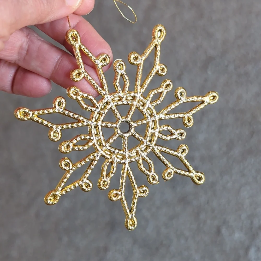 Vintage 80's Goldtone Turtledoves and Snowflake Ornaments